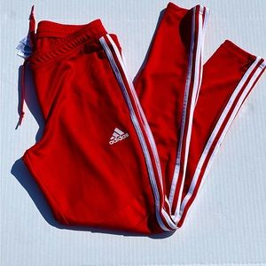 Women’s Adidas sweatpants